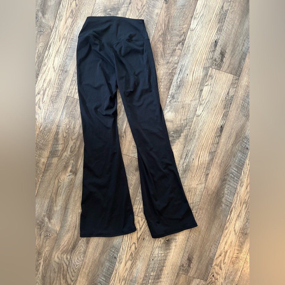 Black Cleo Harper zenyth flare leggings size medium - Picture 10 of 11